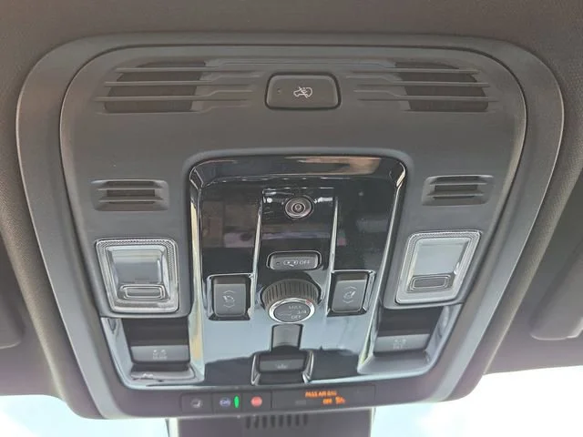 2026 GMC Yukon AT4 Ultimate - Photo 34