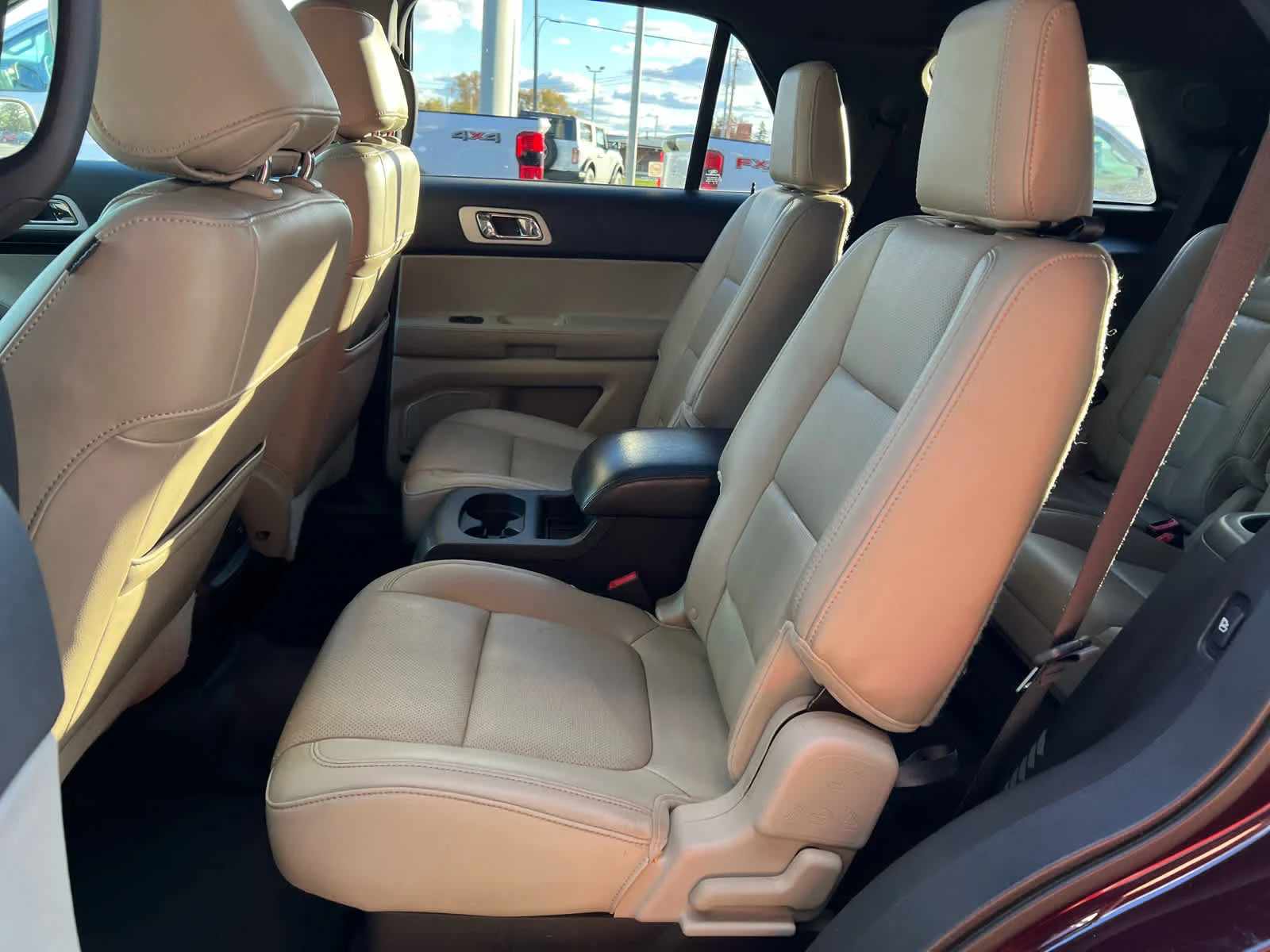 Used 2011 Bordeaux Reserve Red Metallic Ford Limited image 21