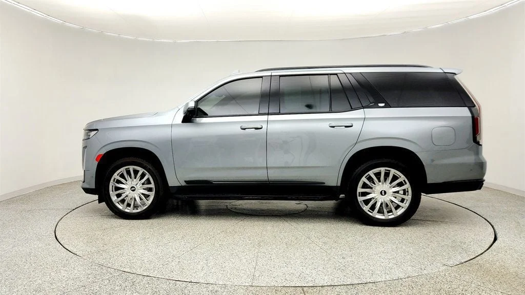 Used 2023 Argent Silver Metallic Cadillac 4WD Sport Platinum w/ Onyx Pkg & Super Cruise image 8