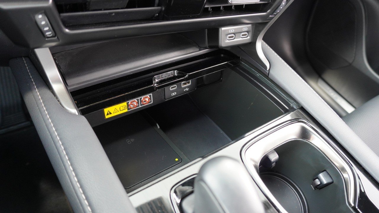 Certified Used 2025 CAVIAR Lexus RX 350 Premium image 18