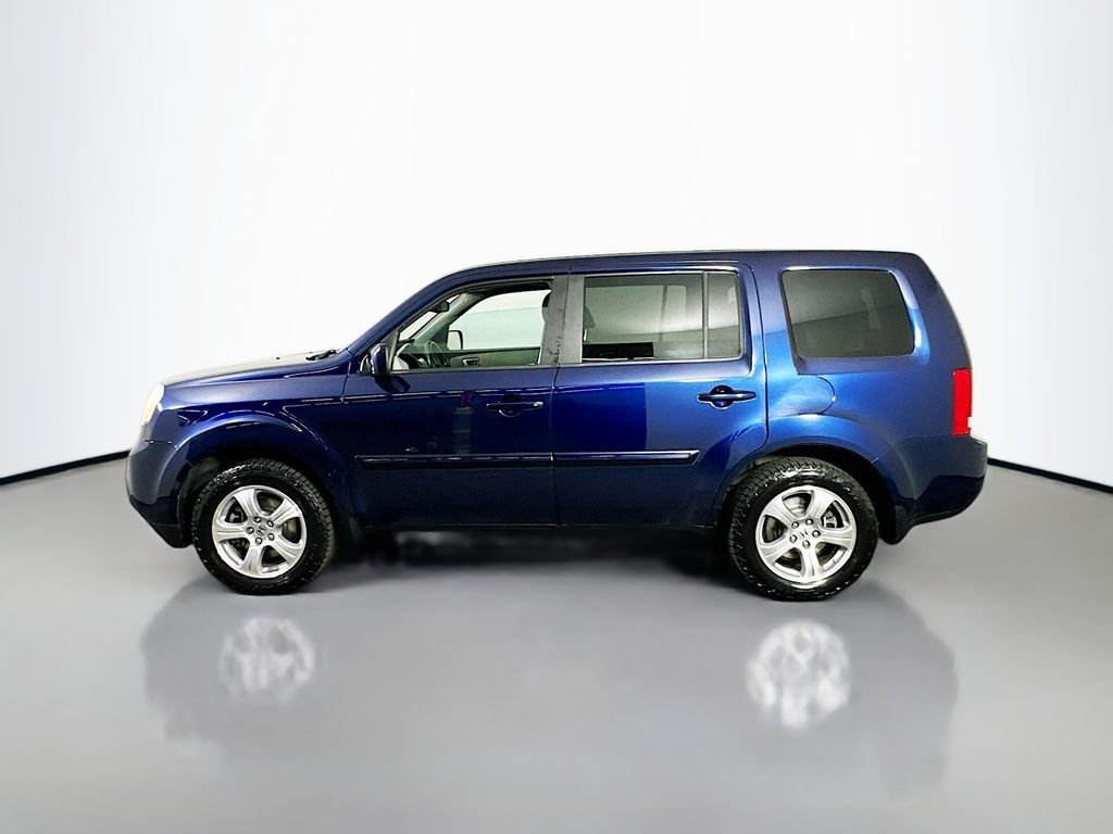 Used 2015 Obsidian Blue Pearl Honda EX-L image 5