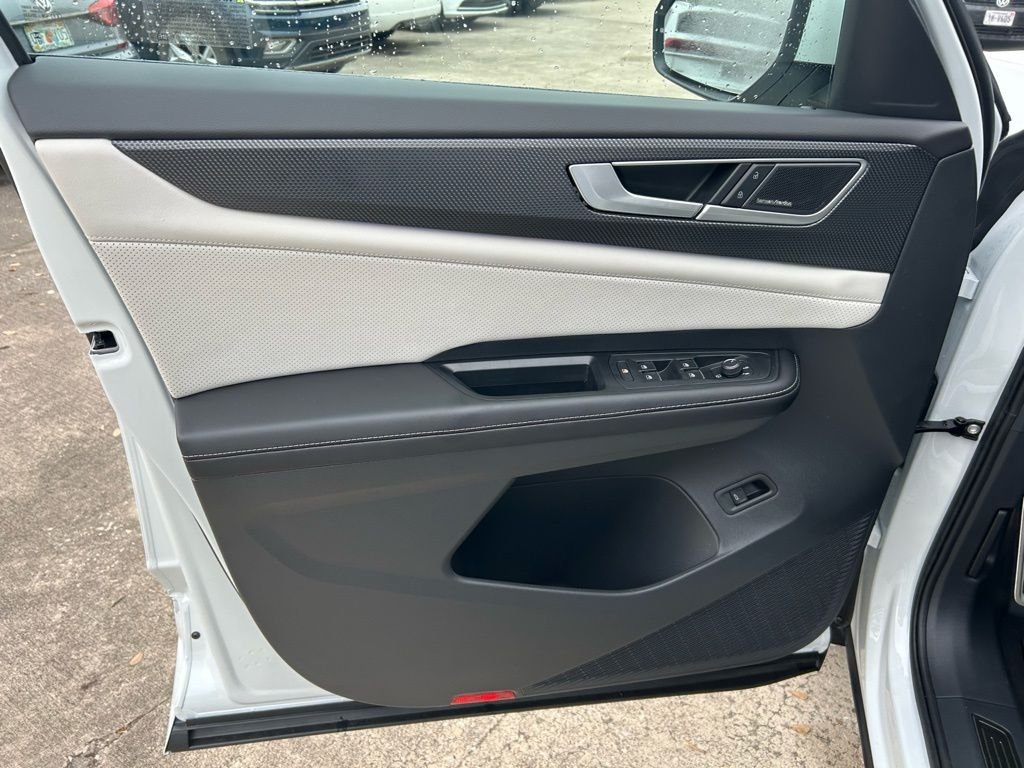 New 2026 White/off-white Volkswagen 2.0T SEL Premium R-Line image 54