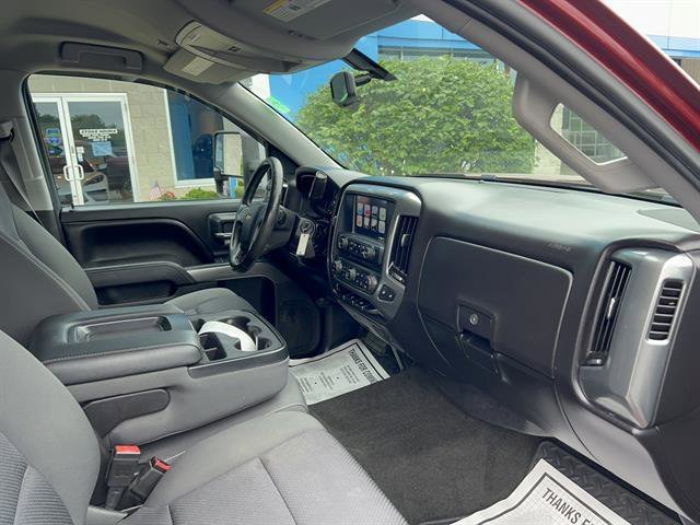 Used 2016 SIREN RED TINTCOAT Chevrolet LT image 14
