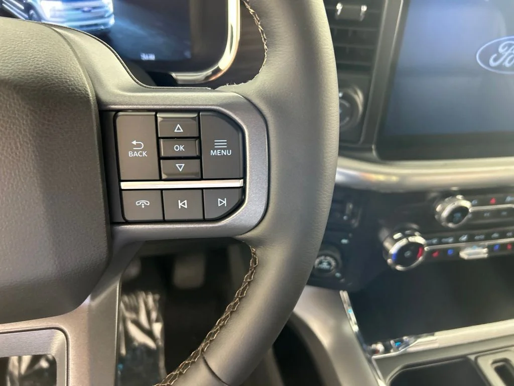 New 2026 Star White Metallic Tri-Coat Ford Lariat® image 18