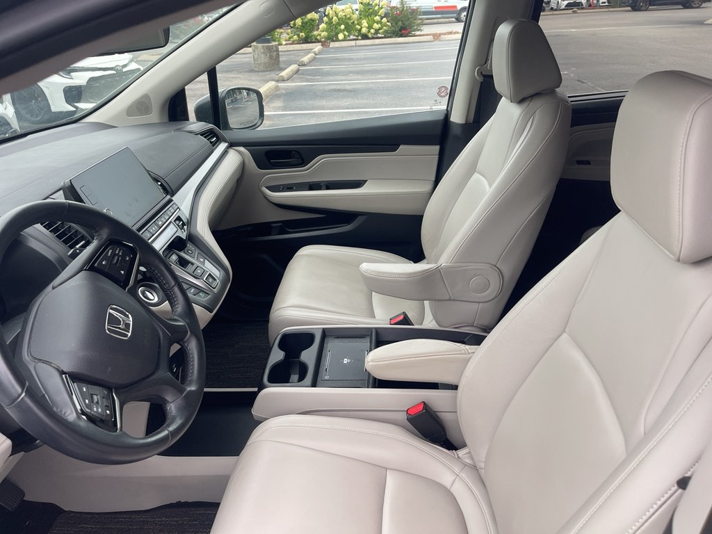 Used 2025 GRAY Honda EX-L image 4