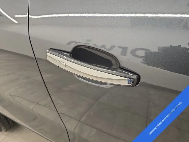 Used 2017 Graphite Gray Metallic Buick Essence image 8