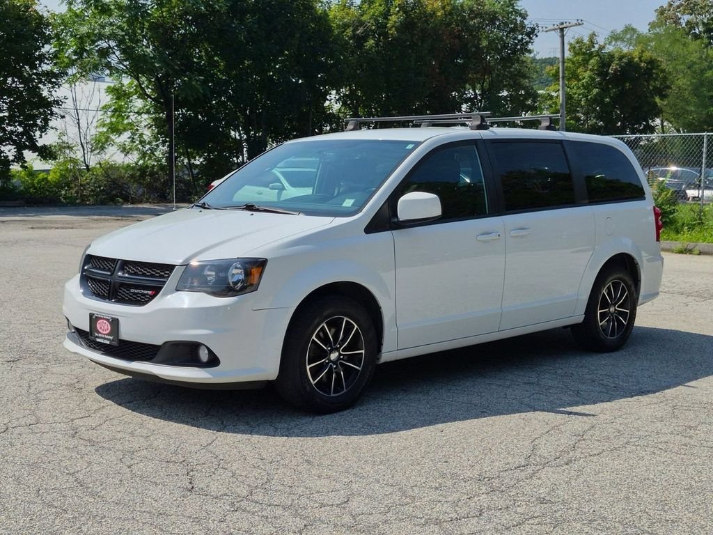 Used 2018 White Dodge SE Plus image 10