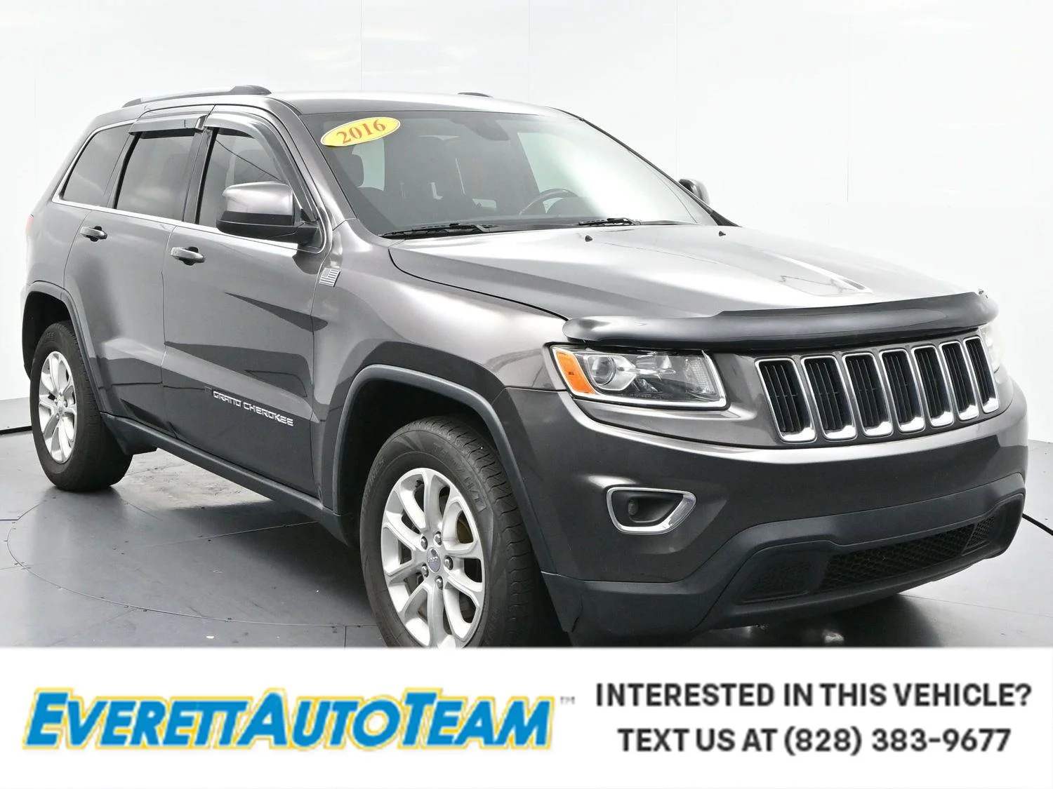 Used 2016  Jeep  image 1