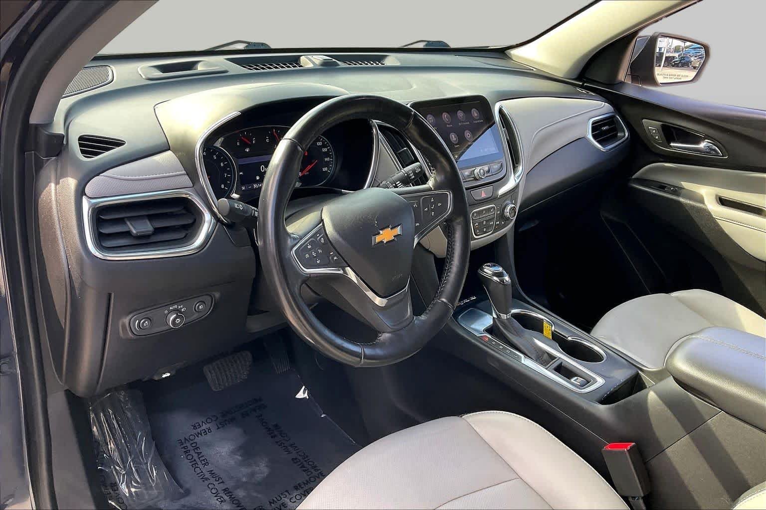 Used 2019 Storm Blue Metallic Chevrolet Premier image 17