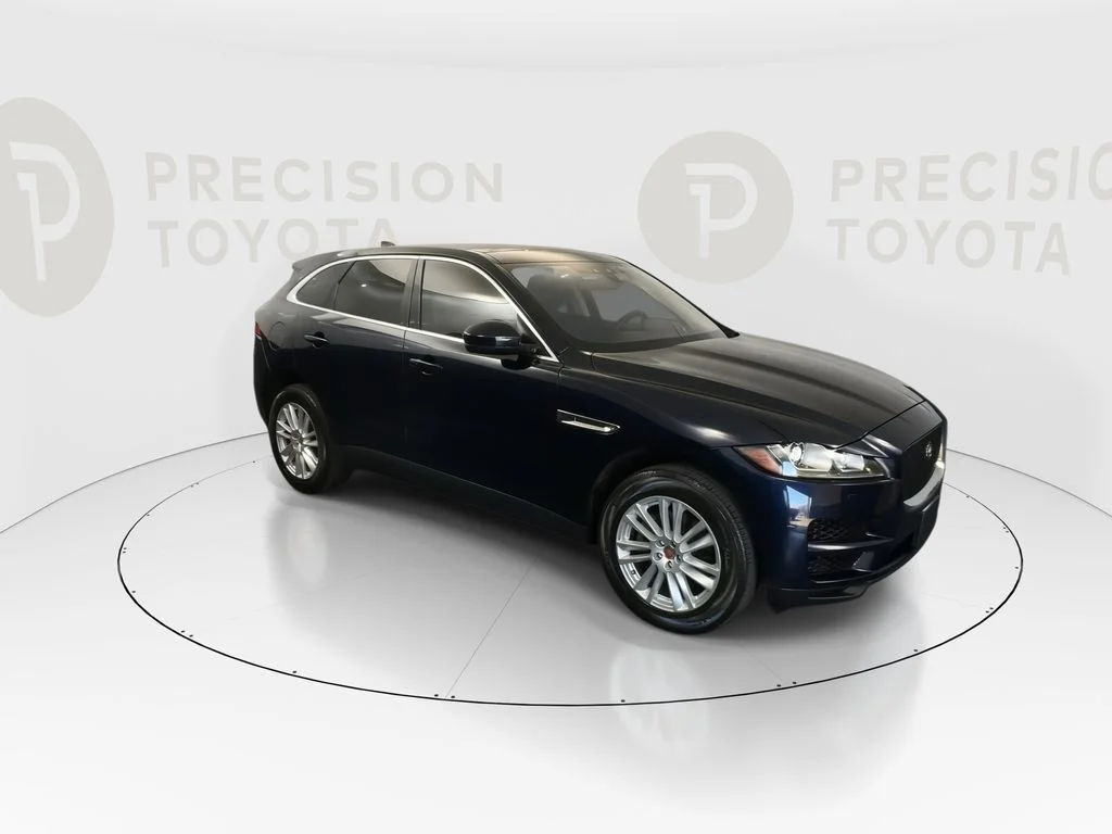 Used 2020 Portofino Blue Metallic Jaguar 30t Prestige image 3