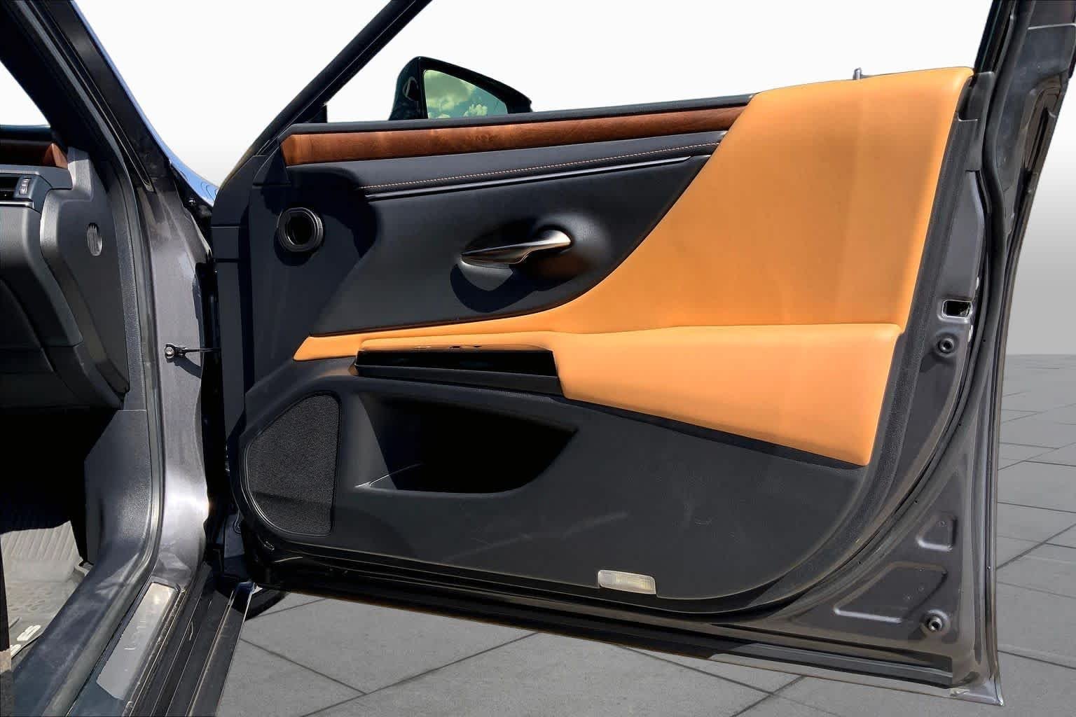 Used 2025 Cloudburst Gray Lexus  image 22