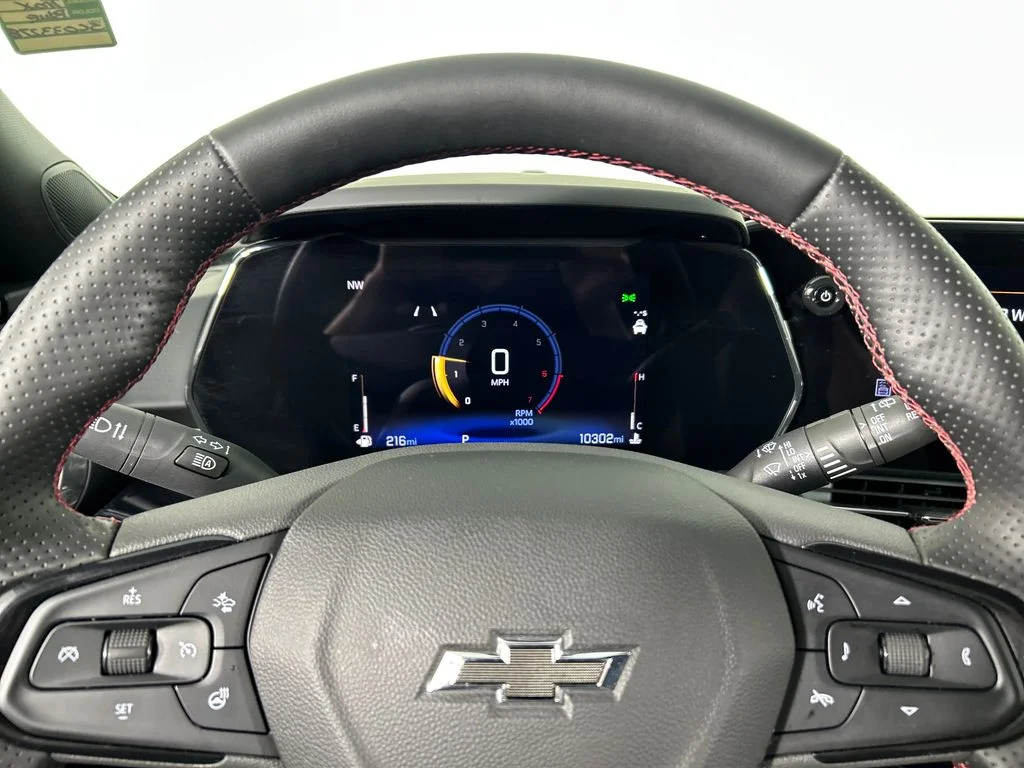 Used 2025 Blue Chevrolet 2RS image 13