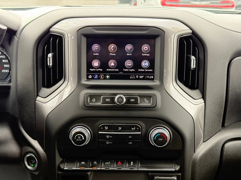 Used 2022  Chevrolet Custom image 27