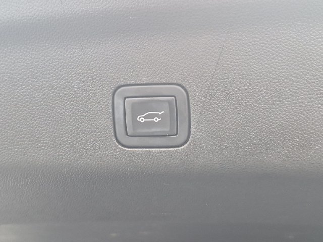 Used 2023 STERLING GRAY METALLIC Chevrolet Z71 image 34