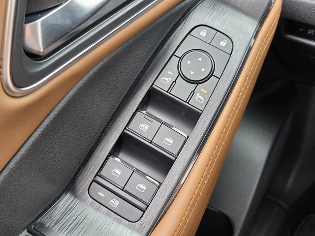 New 2026 Everest White Pearl TriCoat Nissan Platinum image 24
