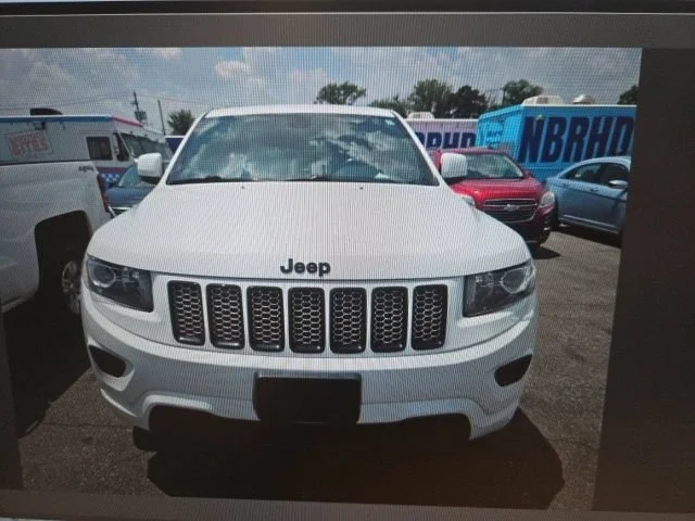 Used 2015 Jeep Grand Cherokee Altitude with VIN 1C4RJFAG5FC130091 for sale in Beachwood, OH