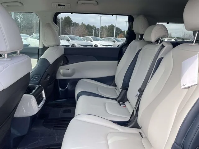 New 2026 Gray Kia EX image 3