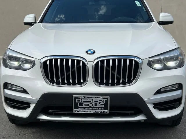 Used 2019 Alpine White BMW sDrive30i image 4
