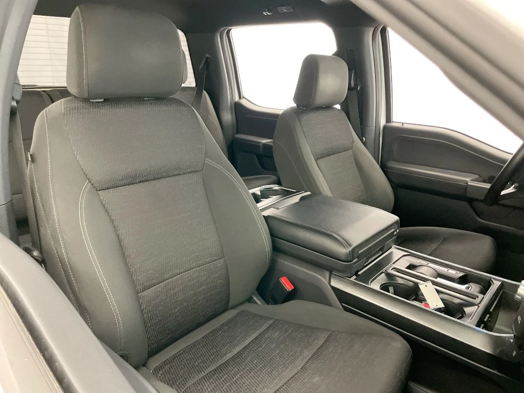 Used 2023 WHITE Ford XLT image 27
