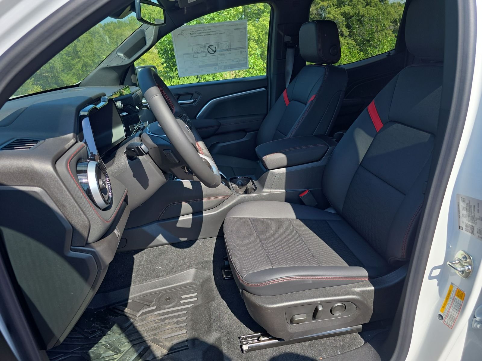 New 2026 Summit White Chevrolet Z71 image 9