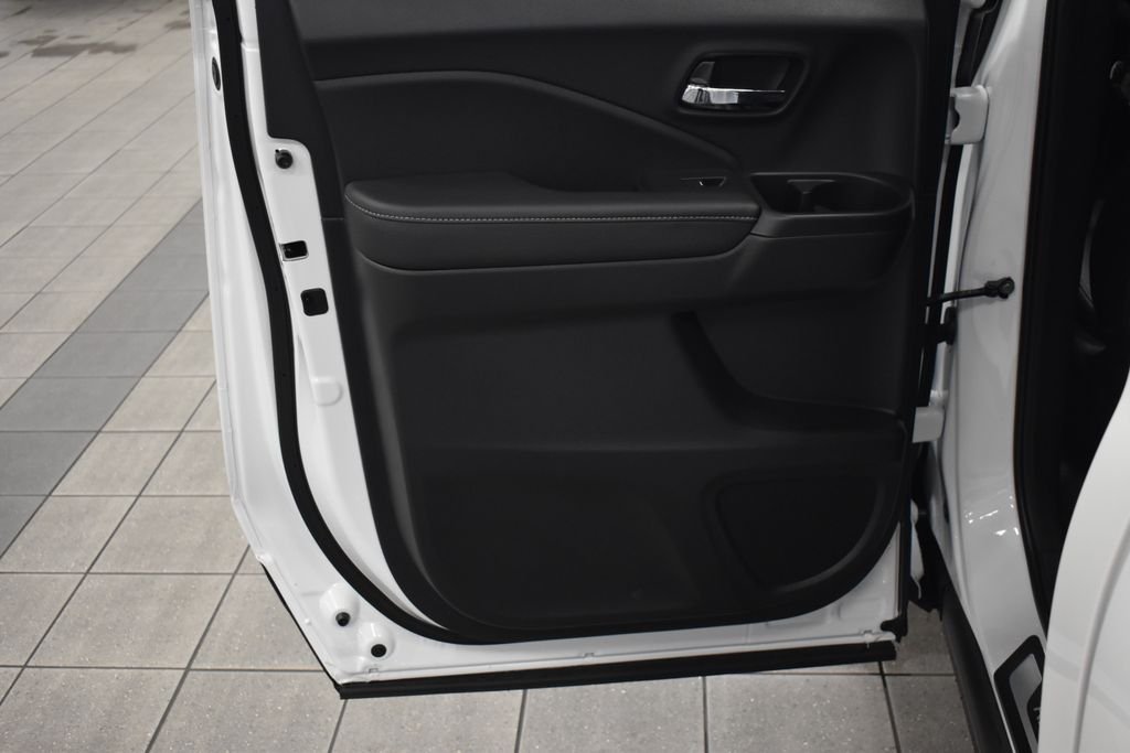 New 2026 Platinum White Pearl Honda RTL image 20