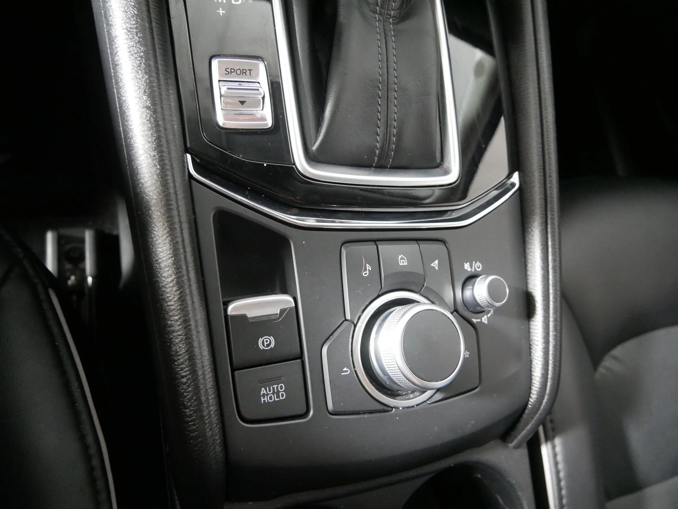 Used 2025 Platinum Quartz Metallic Mazda 2.5 S Select Package image 32