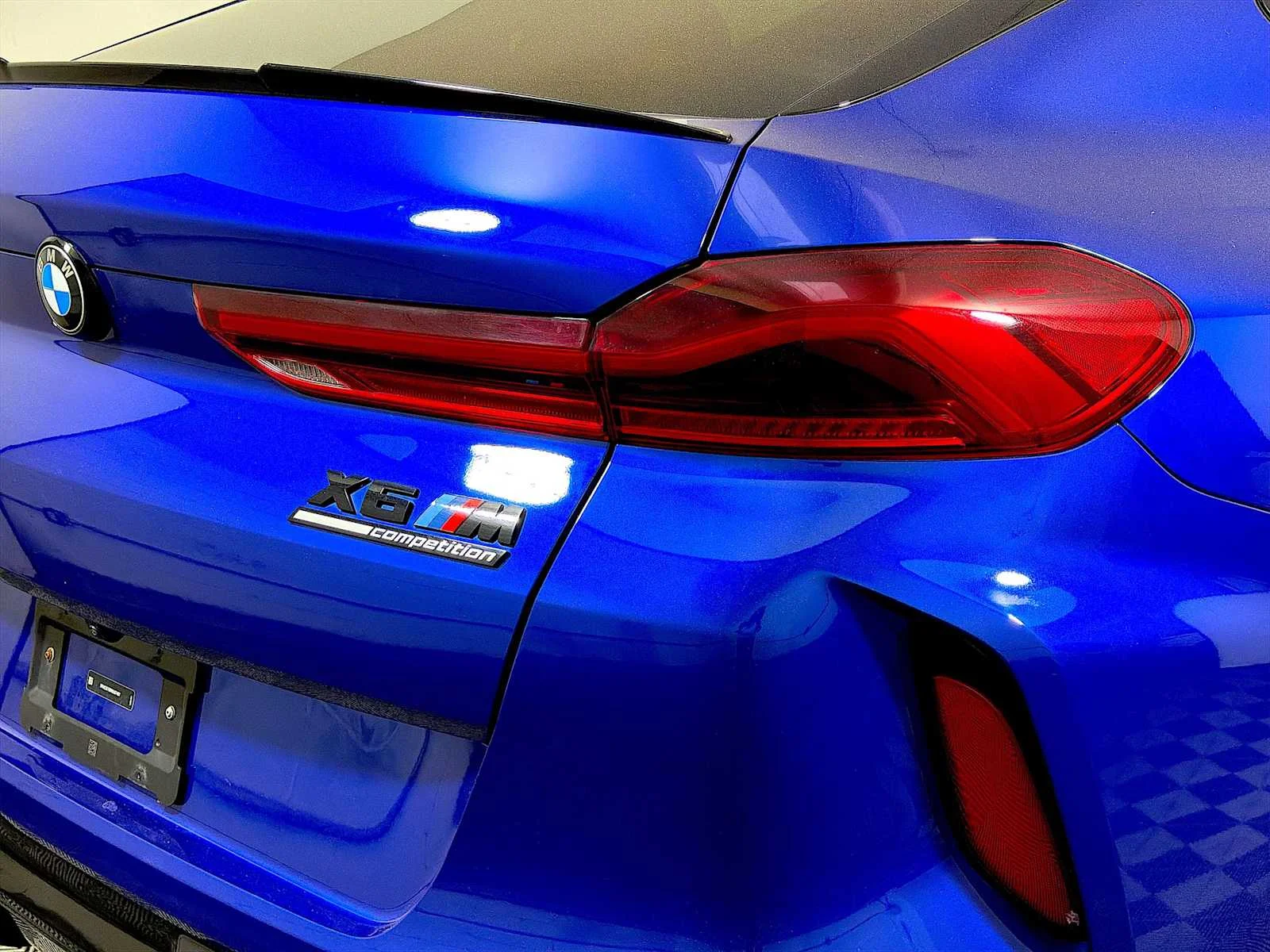 Used 2024 Marina Bay Blue Metallic BMW  image 28