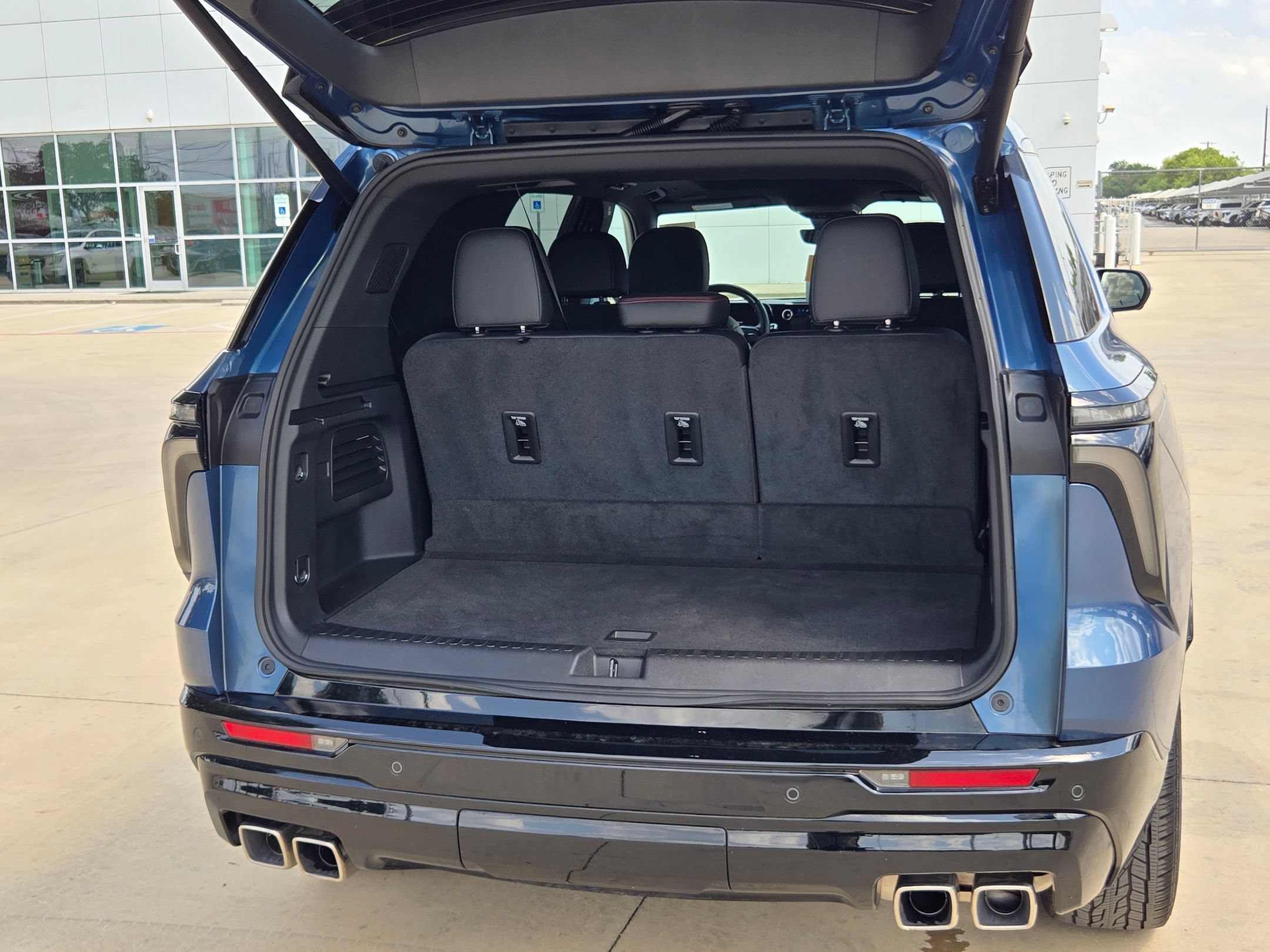 Used 2025 Lakeshore Blue Metallic Chevrolet AWD RS image 26