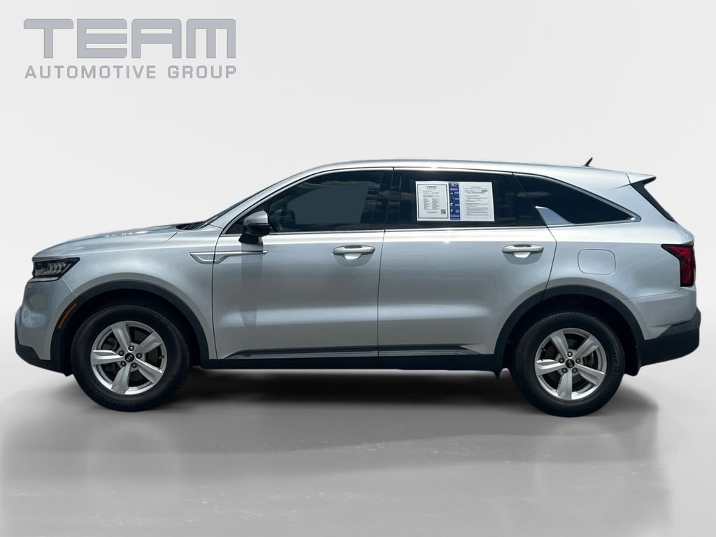 Used 2021 Silver Kia LX image 4