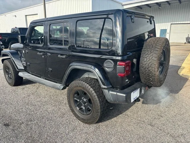 Used 2019 Black Jeep Unlimited Sahara image 5