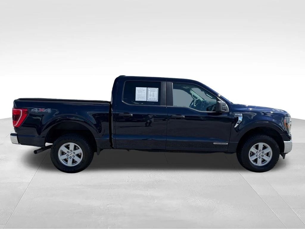 Used 2023 Blue Ford XLT image 30