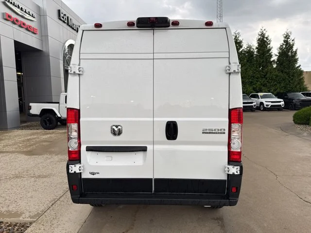Used 2025 White Ram High Roof image 7