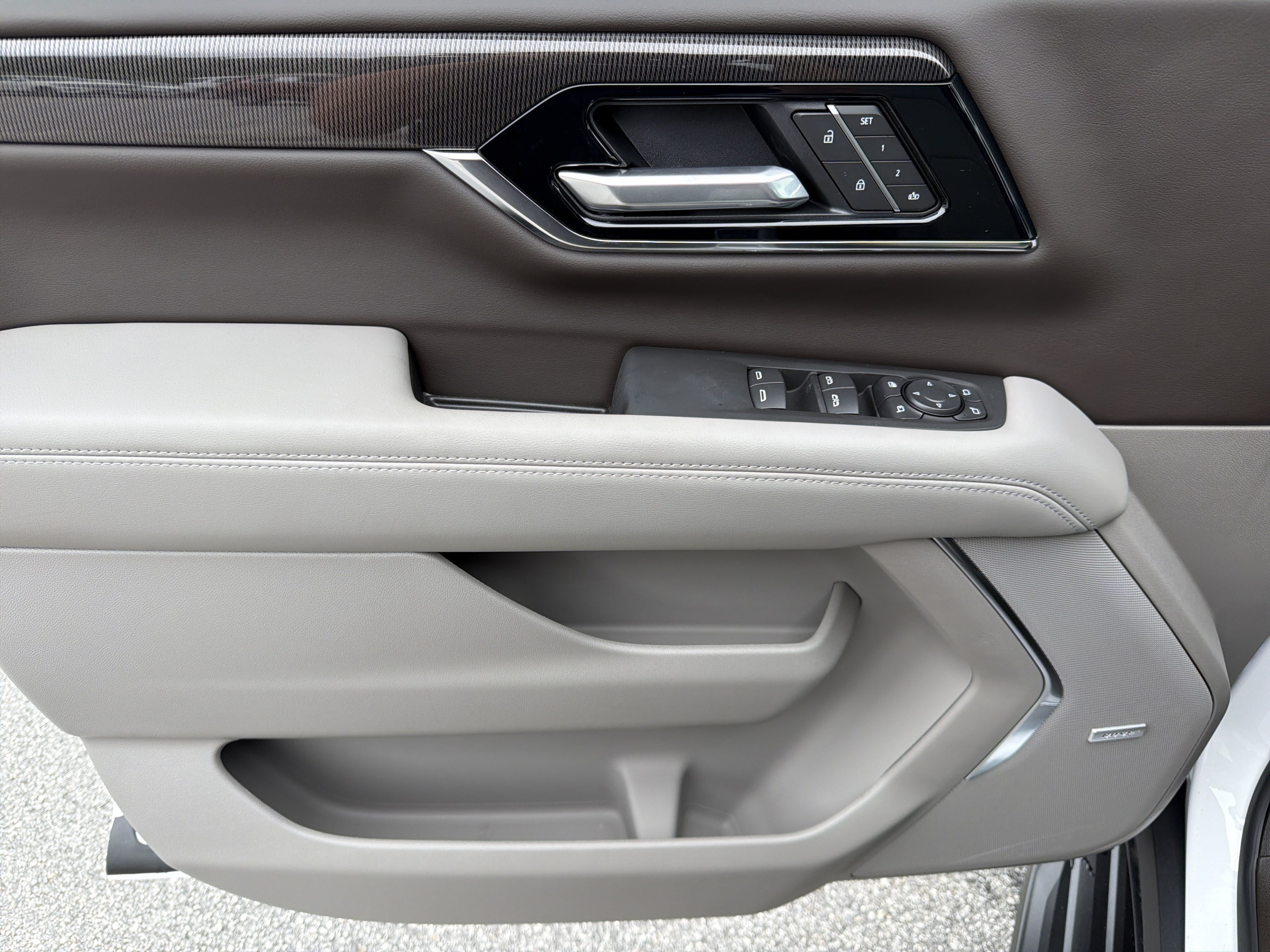 2026 GMC Yukon XL Elevation - Photo 10