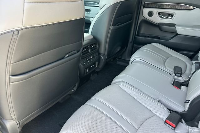 Used 2024 White Honda Elite image 12