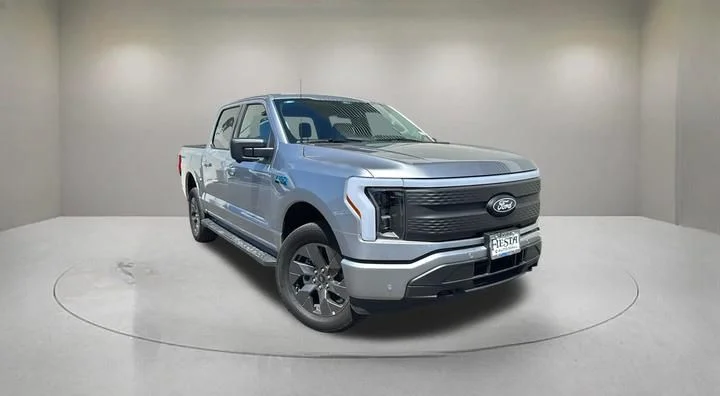 2025 Ford F-150 Lightning