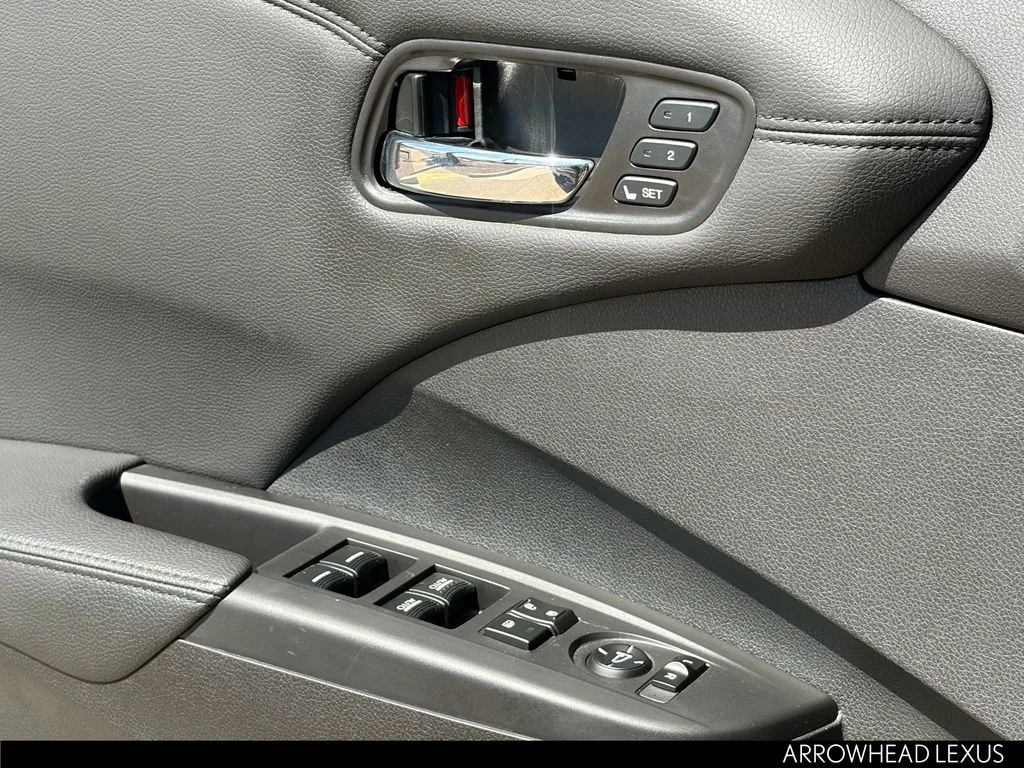 Used 2017 Gray Acura AcuraWatch Plus Package image 20