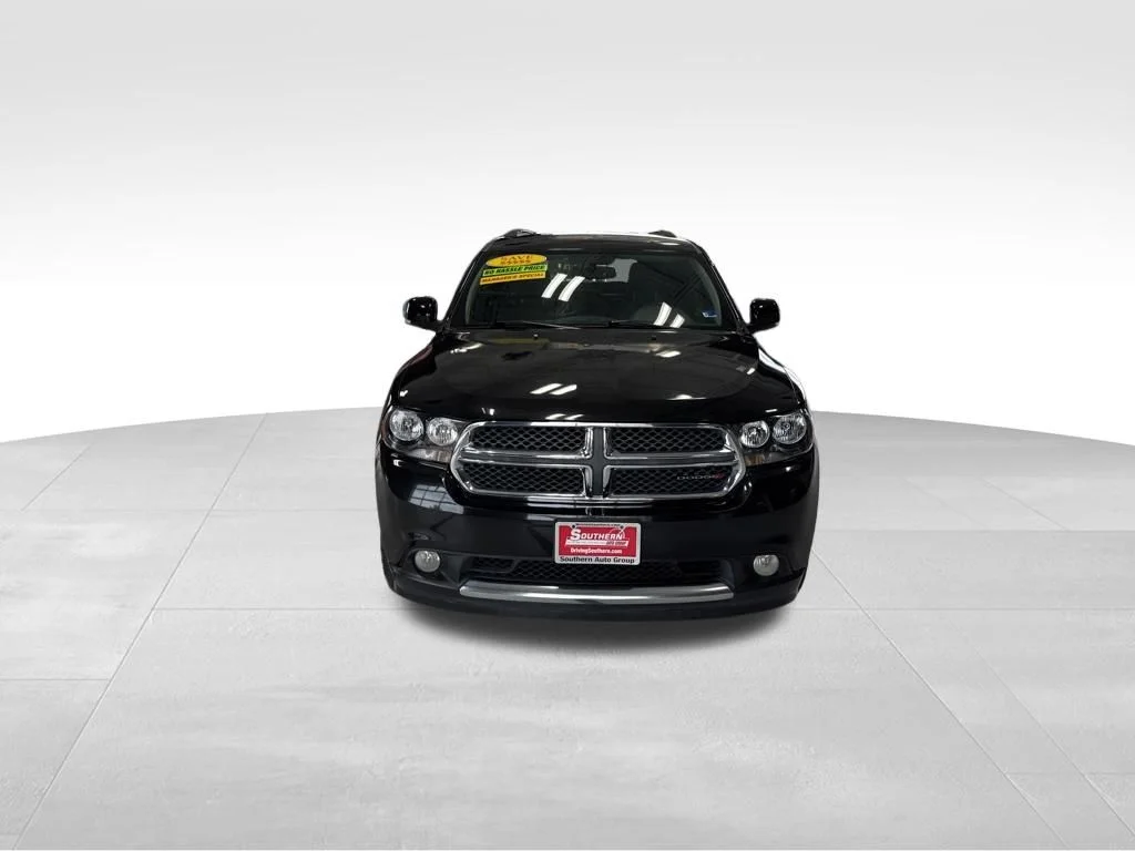 Used 2013 Black Dodge Crew image 9