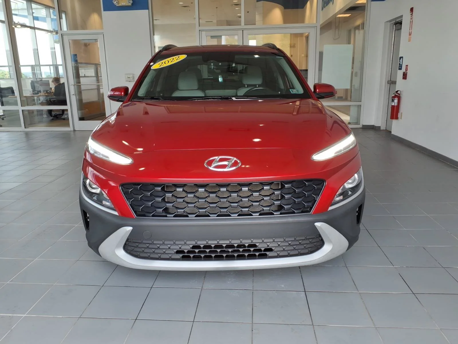 Used 2022 Pulse Red Hyundai SEL image 2