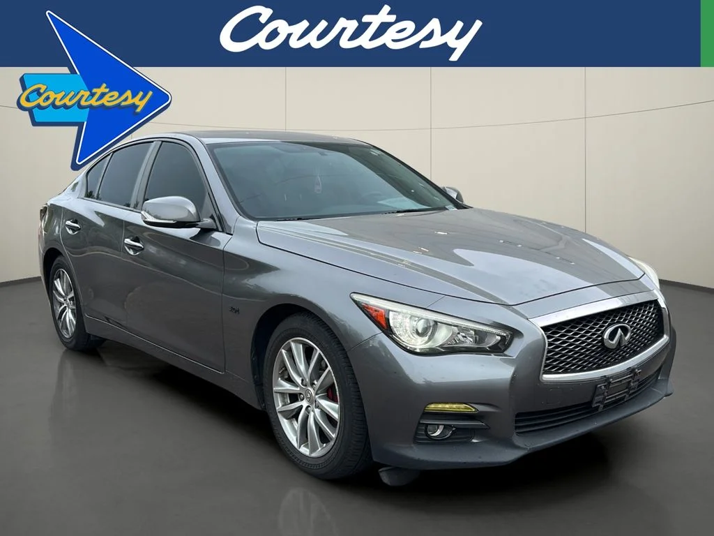 2017 INFINITI Q50
