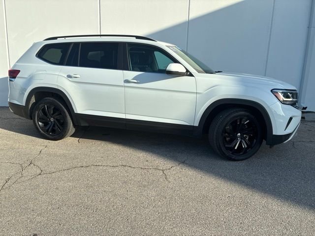 Certified 2023 Volkswagen Atlas SE w/Tech with VIN 1V2HR2CA3PC554780 for sale in Kansas City