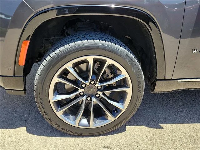 Used 2022 Baltic Gray Metallic Clearcoat Jeep Series III 4x4 image 2