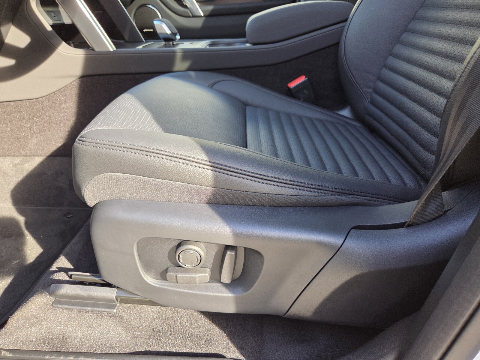 2025 Land Rover Discovery Sport S - Photo 16