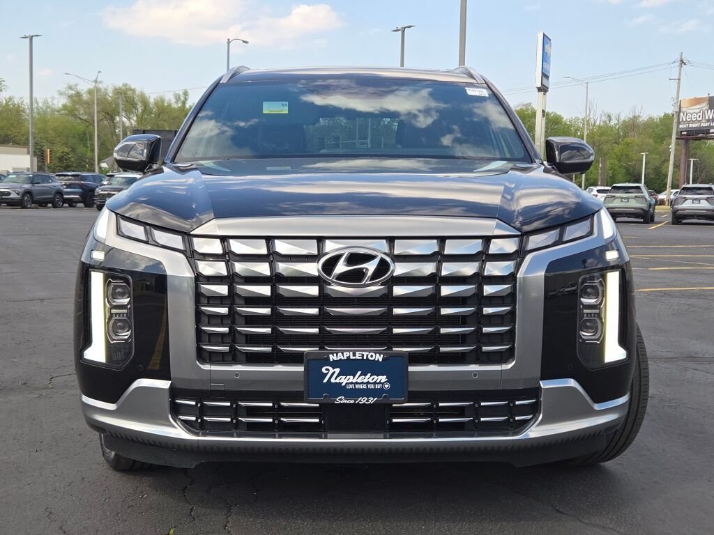Certified Used 2023 Black Hyundai Calligraphy image 4