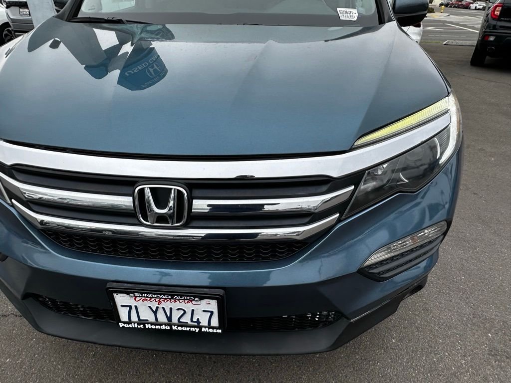 Used 2016 Blue Honda EX image 5