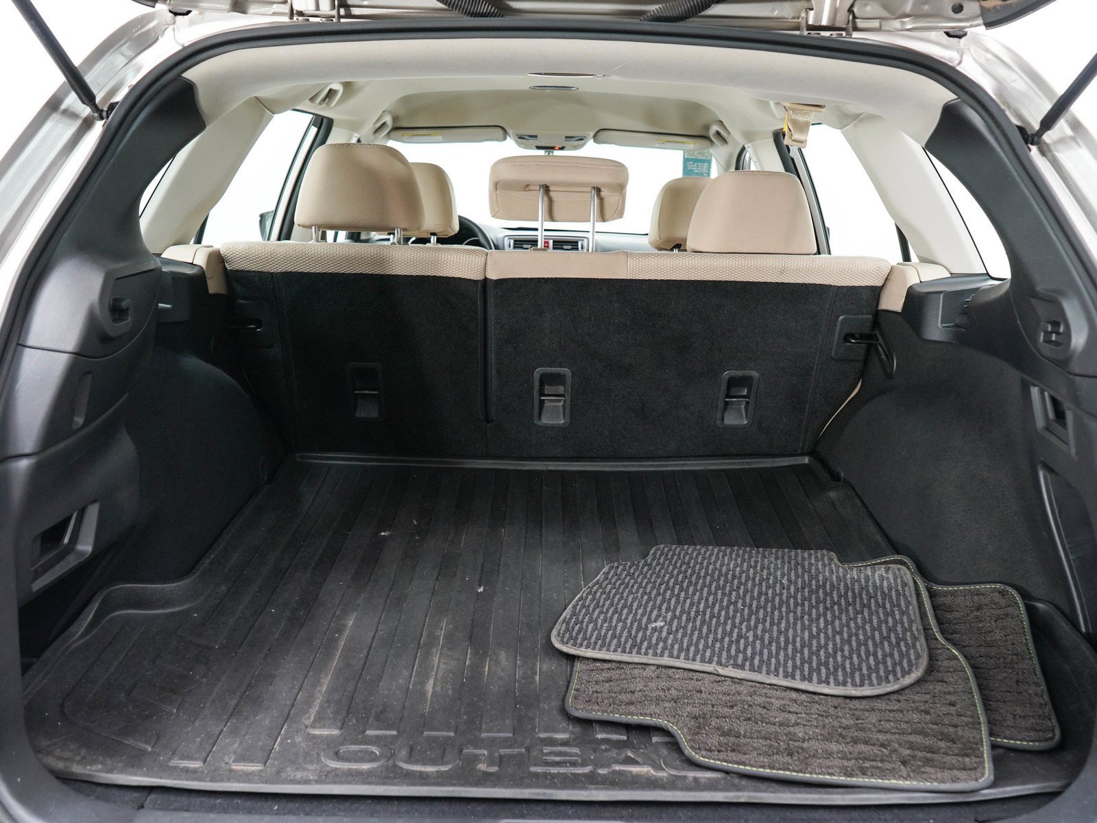 Used 2015 Tungsten Metallic Subaru 2.5i image 13