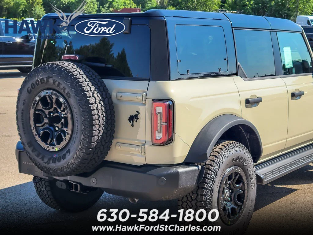 New 2026 Desert Sand Ford Outer Banks® image 5