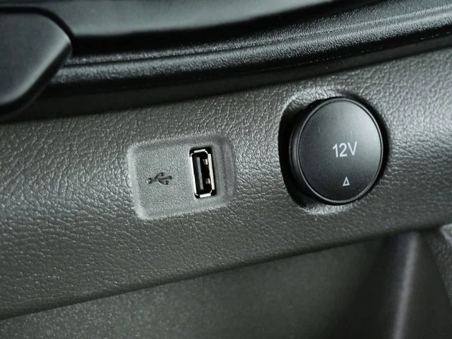 Used 2024 White Ford Base image 23