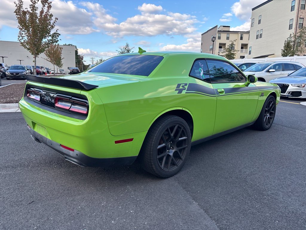 Used 2015 Pearl Dodge R/T image 5