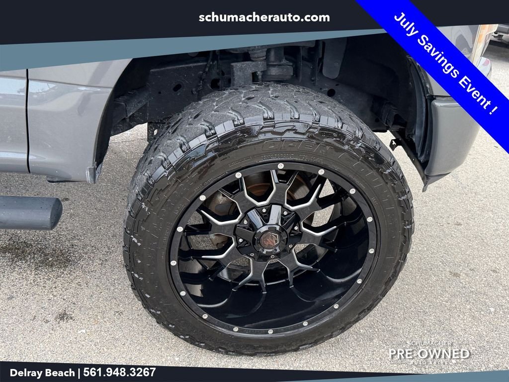 Used 2018  Ford XL image 21