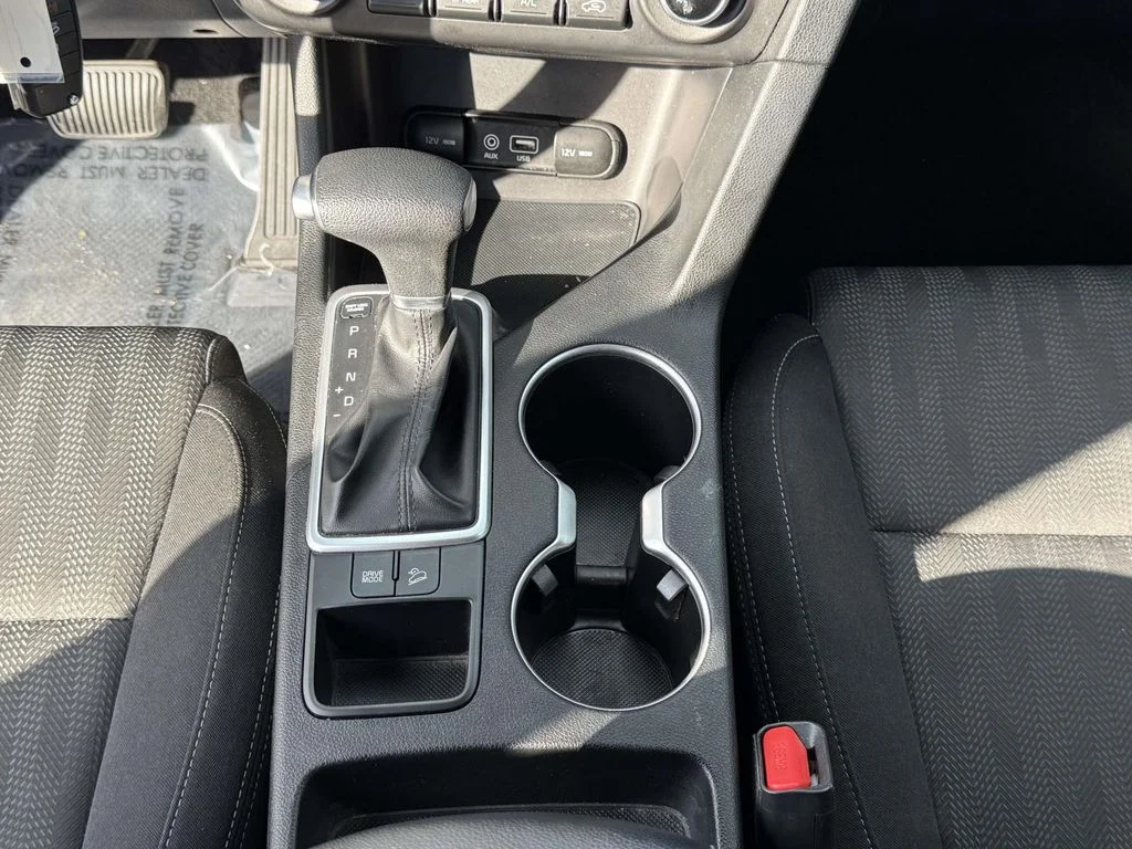 Used 2019 Red Kia LX image 20